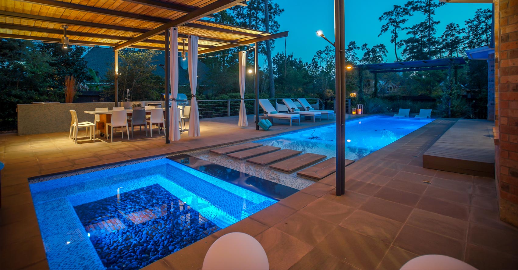 Full Service Pool and Outdoor Design